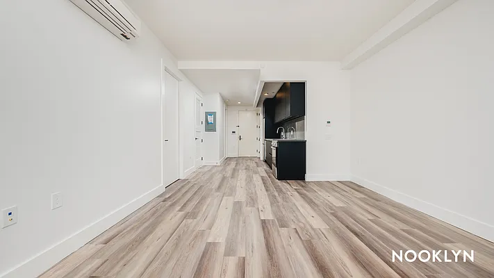 Rented by Nooklyn NYC LLC | media 19