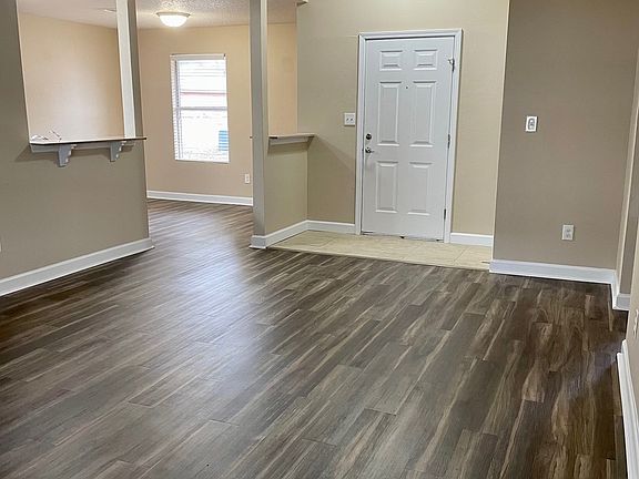 4th image of 51 Marella Ct