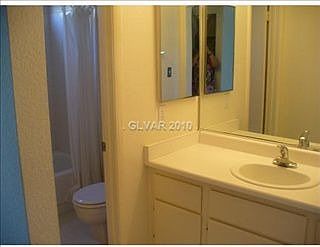 4th image of 6524 White Swan Cir