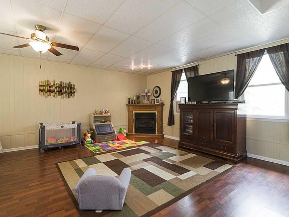 5th image of 298 Fairmont Dr