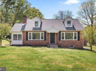 6166 Lake Rd, York, PA 17403