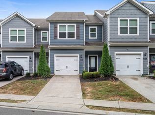 209 David Bolin Dr, La Vergne, TN 37086