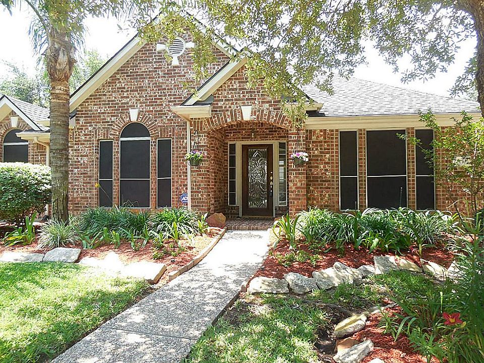 1st image of 2110 Oak Park Trails Ct