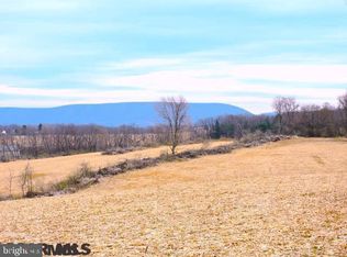 147 Kradel Ln, State College, PA 16803