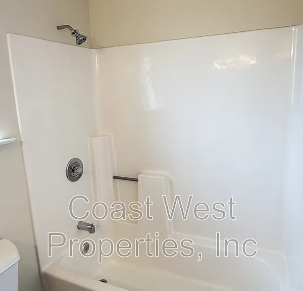 297 Acacia Ave #A — Photo 15
