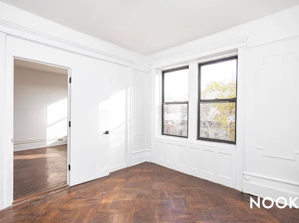 267 Clifton Place image 2 of 13