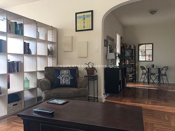 3rd image of 7001 113th St APT 7G