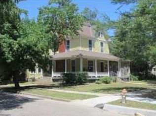 800 E 11th Ave, Winfield, KS 67156