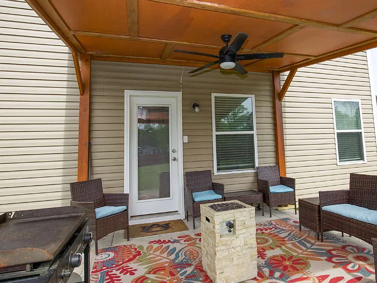 413 Century Ln — Photo 48