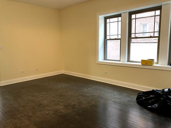 3rd image of 316 Washington Blvd APT 2S