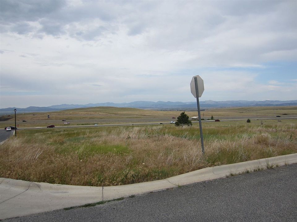 1st image of 3268 Cabernet Dr
