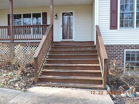 5th image of 2068 Oak Leaf Dr