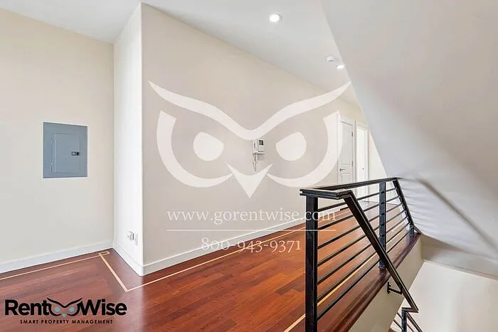 727 Moraga St — Photo 23