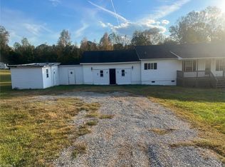 1662 Slade Rd, Blanch, NC 27212