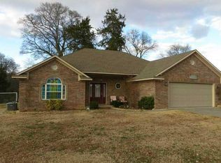 1404 Keystone Loop, Mulberry, AR 72947