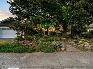 1132 Lanewood Way, Santa Rosa, CA 95404