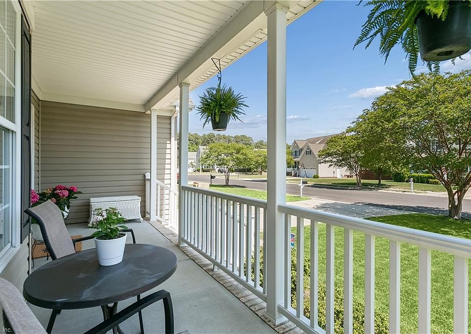 1st image of 2028 Merrick Dr