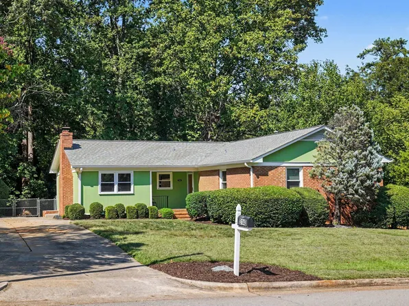 3140 Merrianne Dr, Raleigh, NC 27607