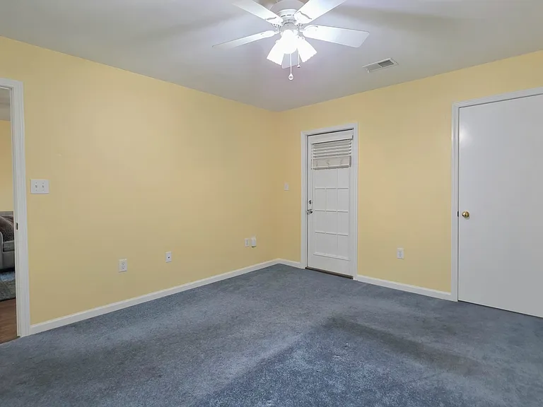 1258 River Oaks Dr #14-B — Photo 12