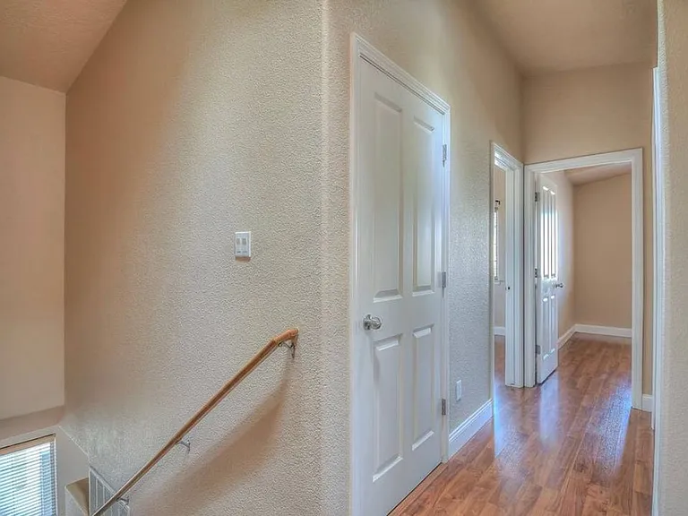 7100 Dancing Eagle Ave NE — Photo 11