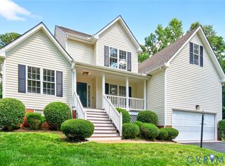 5124 Nairn Ln, Chester, VA 23831