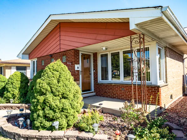 8607 S Tripp Ave, Chicago, IL 60652