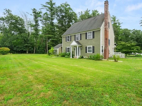 112 Spruce St, Middleboro, MA 02346