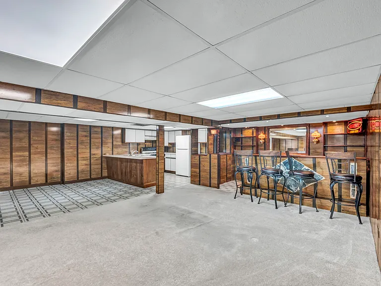 Basement Kitchen and Bar