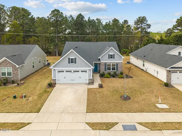8722 Kenridge Ln, Fuquay Varina, NC 27526