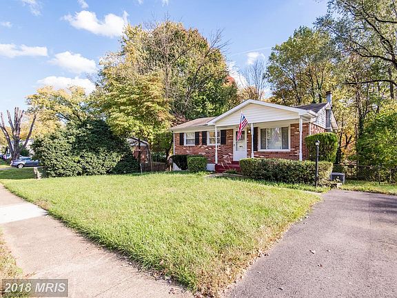 2nd image of 4617 Eastlawn Ave
