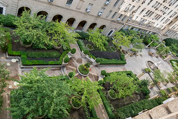 Sold by Douglas Elliman | media 6