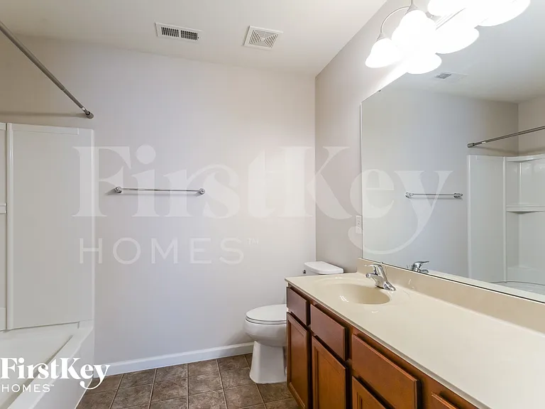 246 Wabash Woods Way — Photo 10