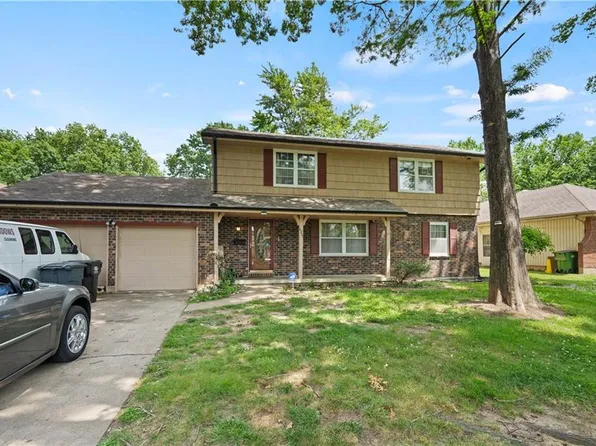 6821 Crisp Ave, Raytown, MO 64133