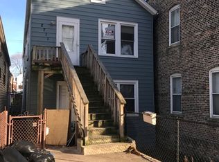 2711 S Emerald Ave #2, Chicago, IL 60616