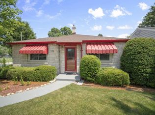 1101 S Grand Ave, Waukesha, WI 53186