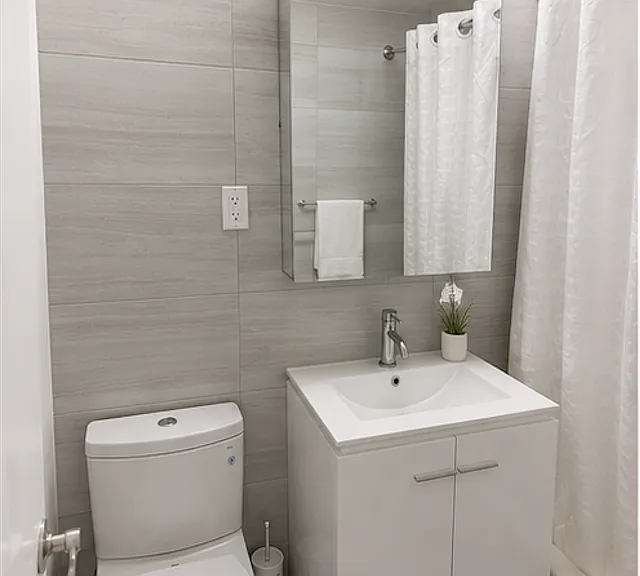 2978 Ocean Ave #18U — Photo 5