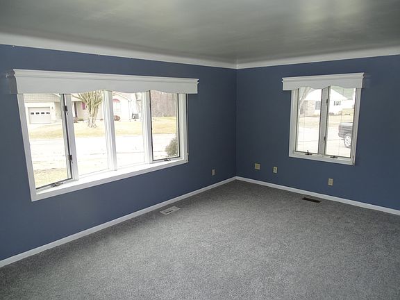 5th image of 600 Outer Dr