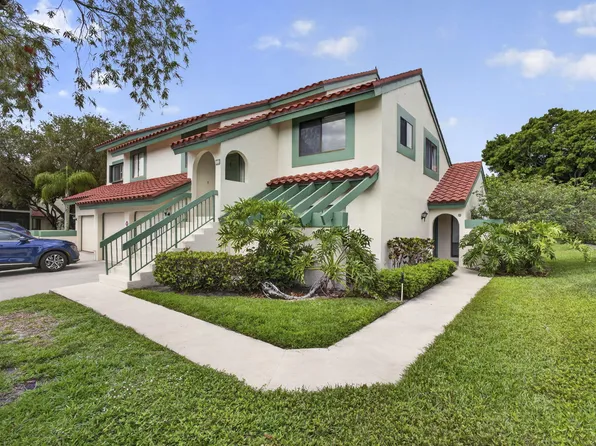 23 W Lexington Ln W #B, Palm Beach Gardens, FL 33418