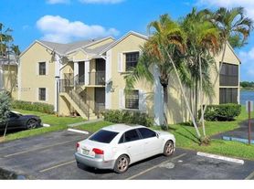 999 Hamilton Dr