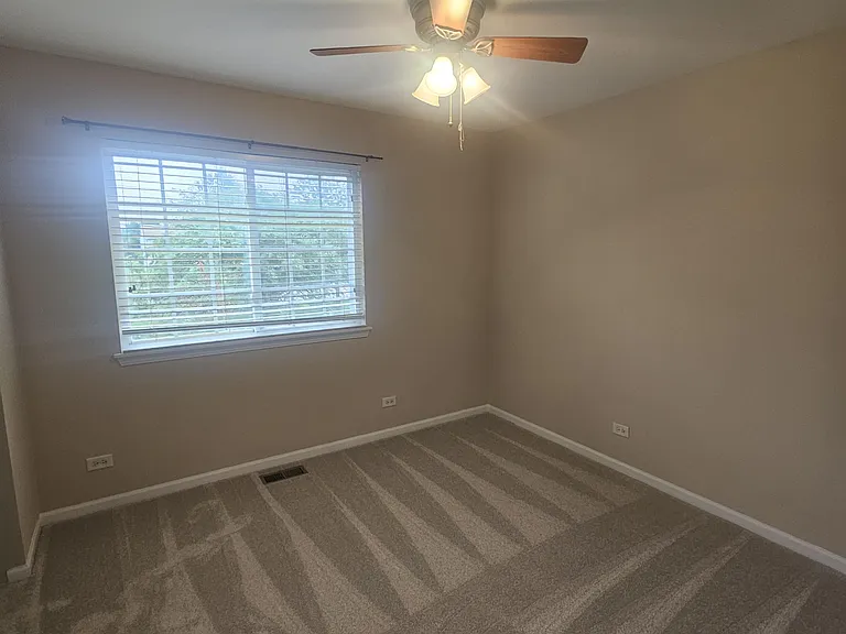 6085 Delaney Dr — Photo 8