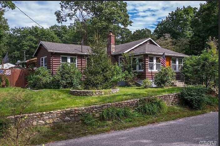 1st image of 45 Bayville Dr