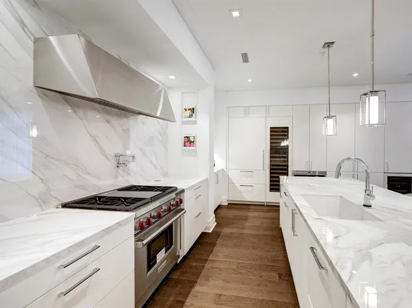 6017 Memorial Dr Unit 206, Houston, TX 77007