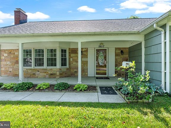 4th image of 2817 Stonybrook Dr