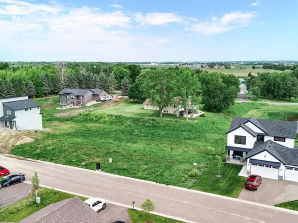 9988 14th Cir NE, Saint Michael, MN 55376