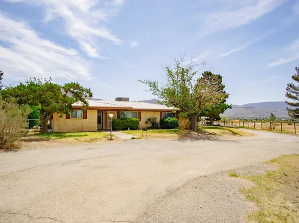 3 Chalk Ln, Alamogordo, NM 88310