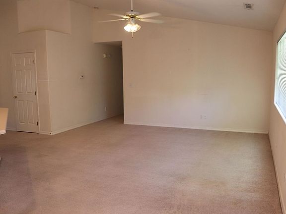 3rd image of 524 S Indian Hills Dr Unit 100