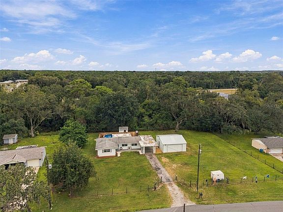 2nd image of 5223 AZALEA CIRCLE