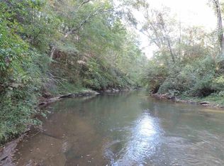 541 N Horseshoe Bridge Rd, Westminster, SC 29693