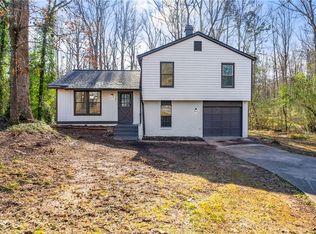 707 Boone Ct, Stone Mountain, GA 30088