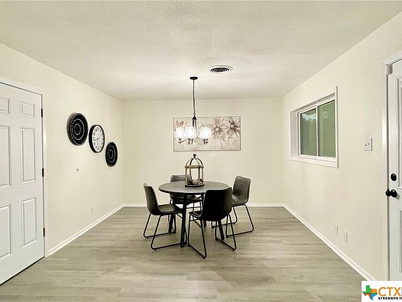 5th image of 1401 Metropolitan Dr
